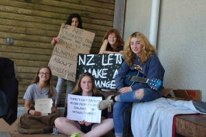 Raglan Area School students take to the streets to talk about homelessness - Sophie Higgins, Brooke Ahern, Paris Teddy, Griffin Pohutukawa and Lydie Madsen.